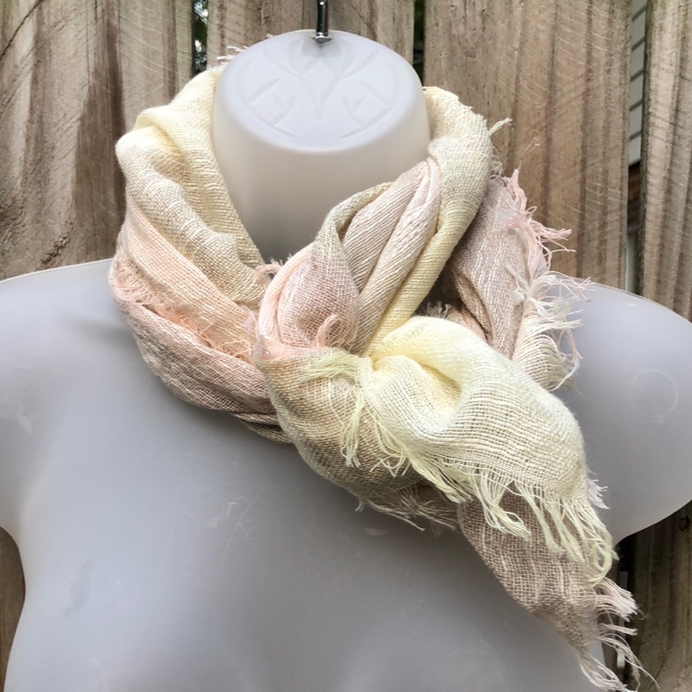 Plaid Fashion Natural Look & feel Scarf - Picture 1 of 5